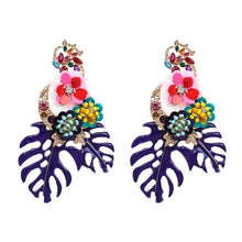 Load image into Gallery viewer, Vintage Flower Statement Earrings - Kazzi Boutique